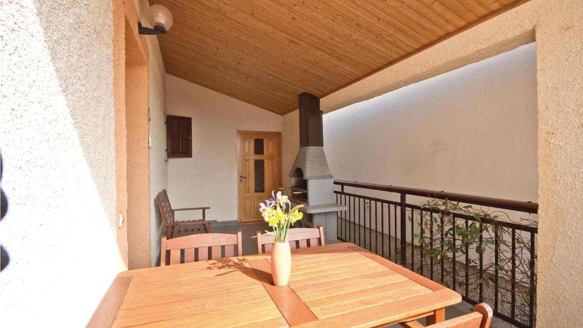 Pet Friendly Apartment In Fazana With Wifi